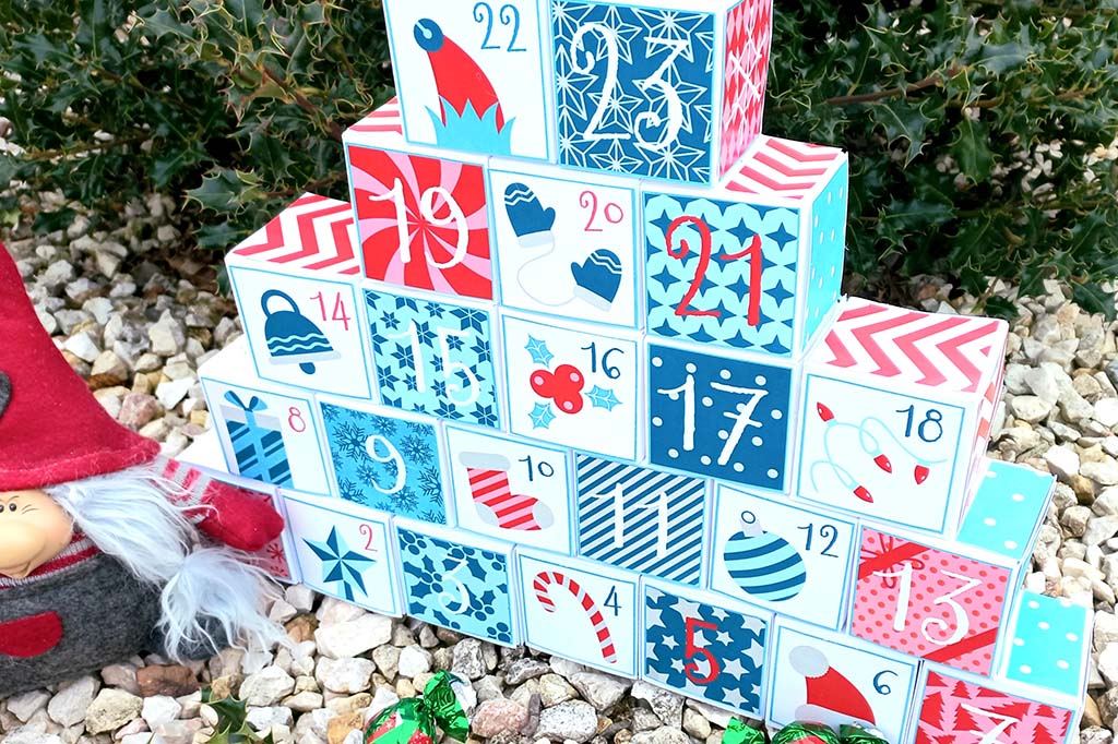 Adventi napt&aacute;r ScrapUp! Blog