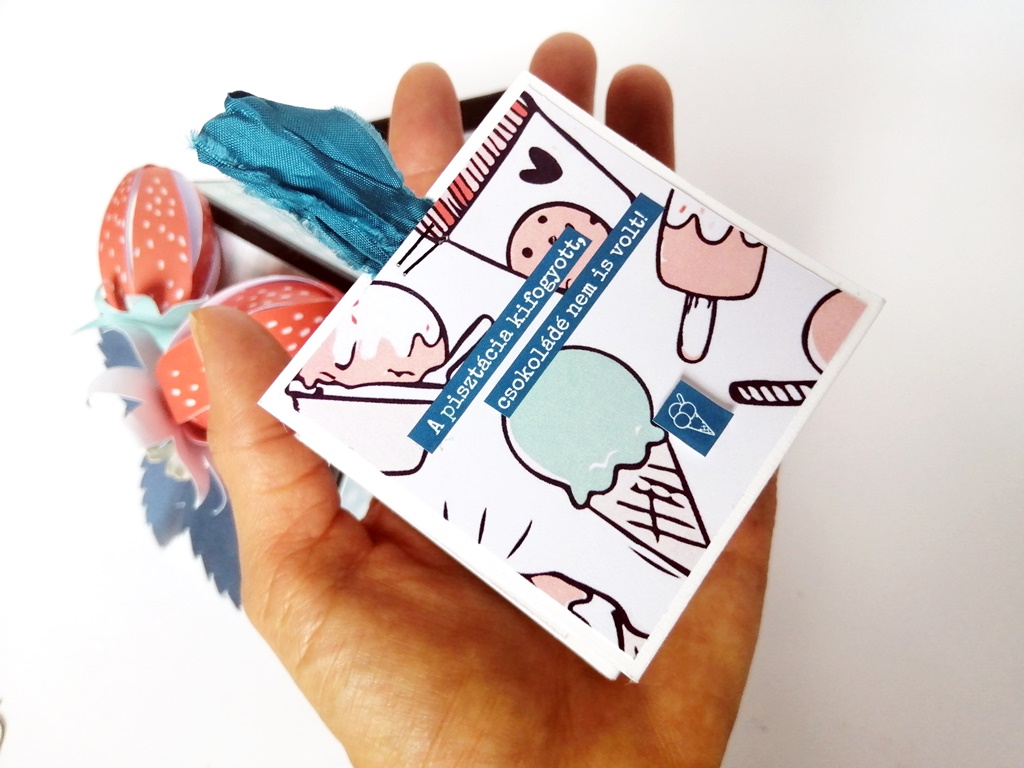 Szentendre, fagyiz&aacute;s, minialbum ScrapUp! Blog