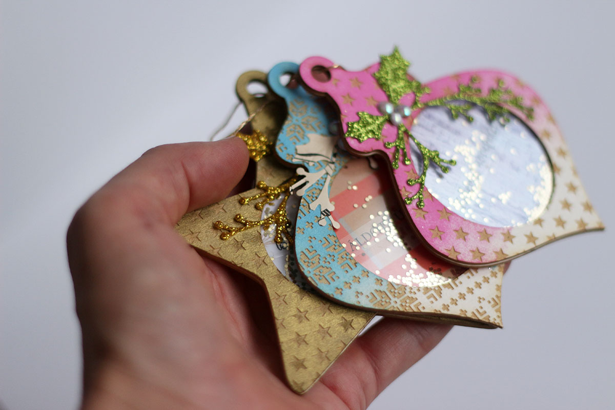 Kar&aacute;csonyi csillog&aacute;s ScrapUp! Blog