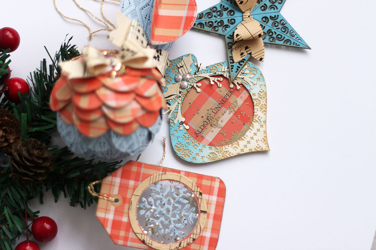 Kar&aacute;csonyi csillog&aacute;s ScrapUp! Blog