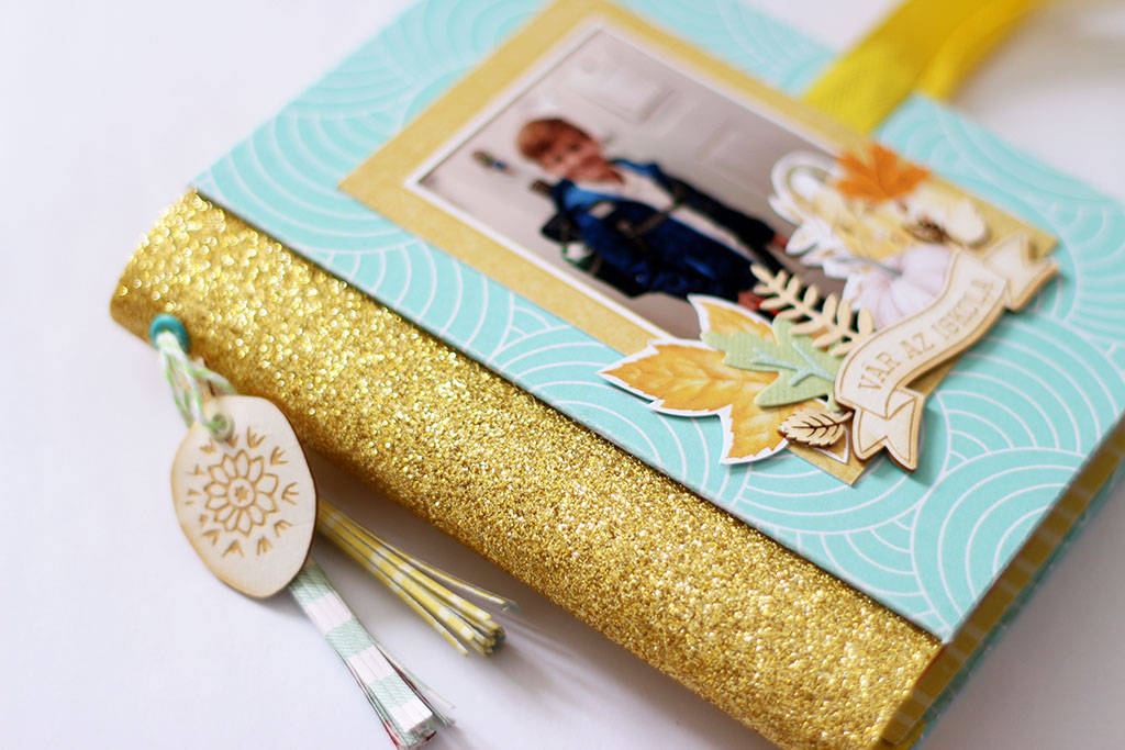 V&aacute;r az iskola mini album ScrapUp! Blog