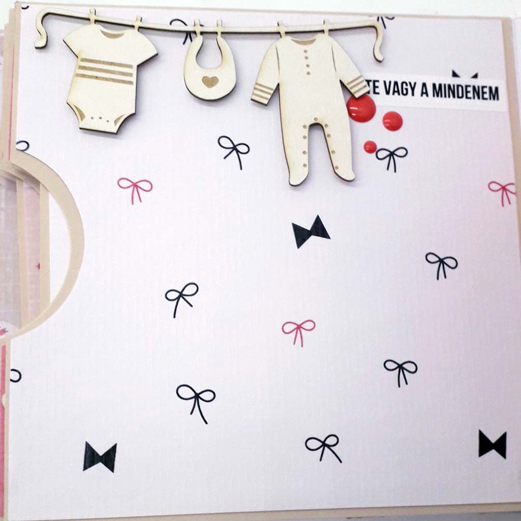 &Eacute;des kicsi l&aacute;nyom ScrapUp! Blog