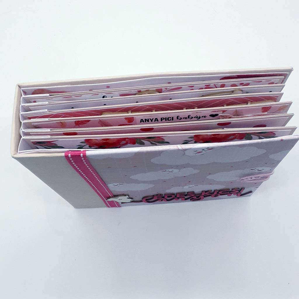 &Eacute;des kicsi l&aacute;nyom ScrapUp! Blog