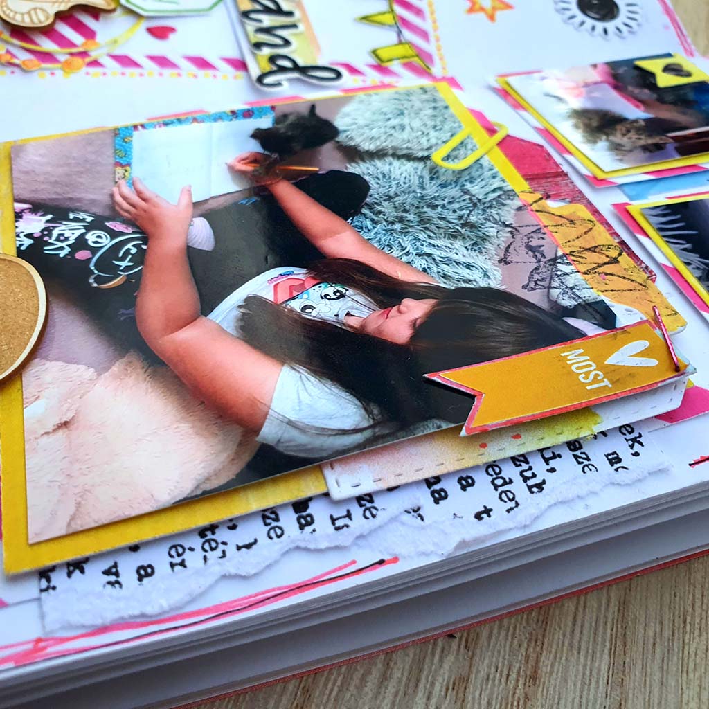 Macskaland ScrapUp Blog