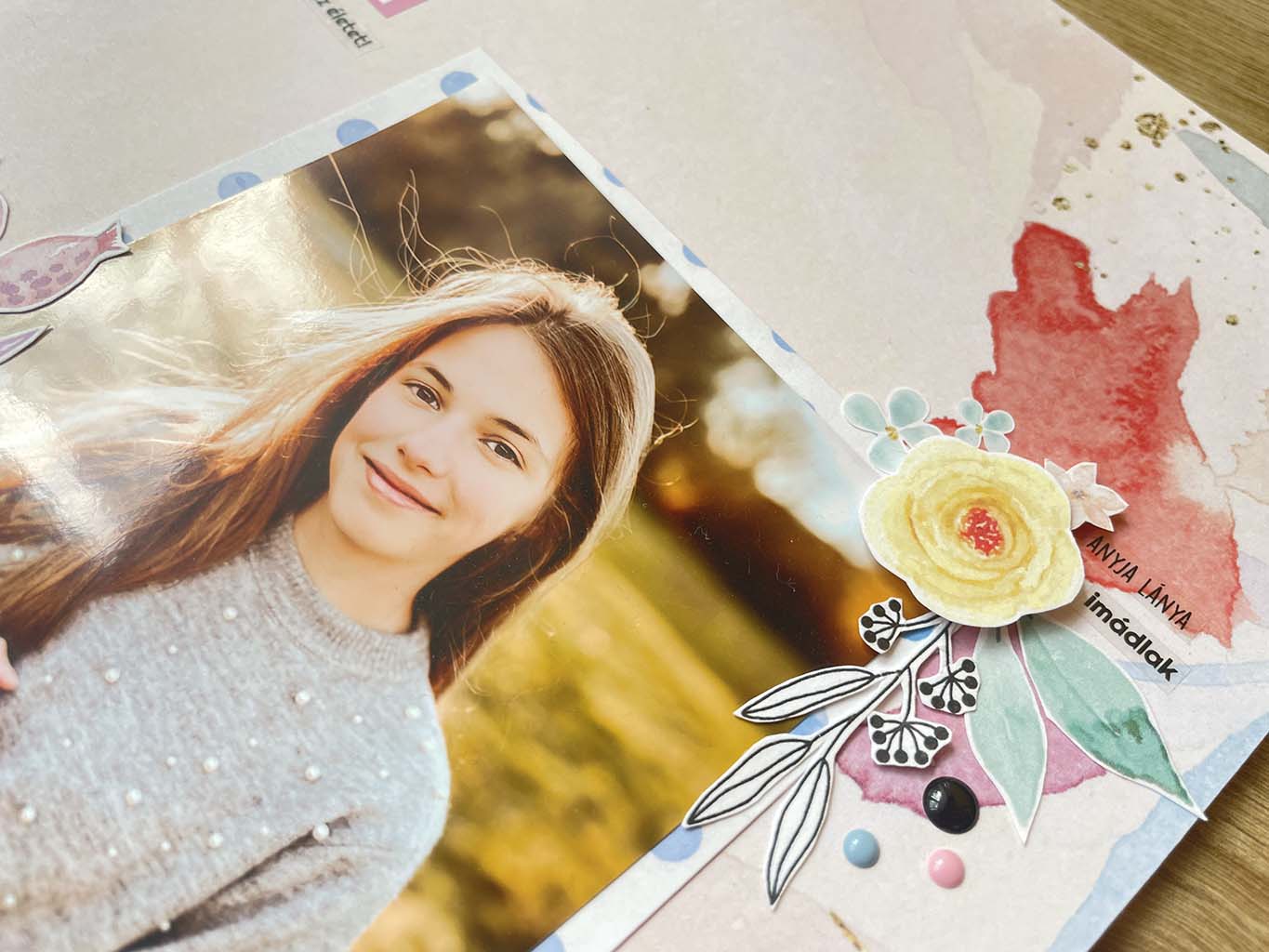 Az &eacute;n T&uuml;nd&eacute;rl&aacute;nyom ScrapUp Blog