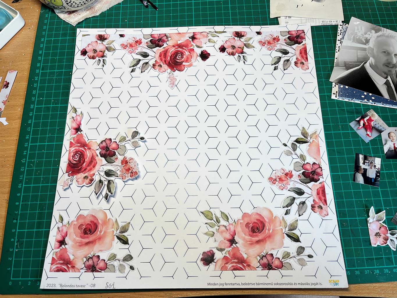 Csal&aacute;di fot&oacute;z&aacute;sON ScrapUp Blog