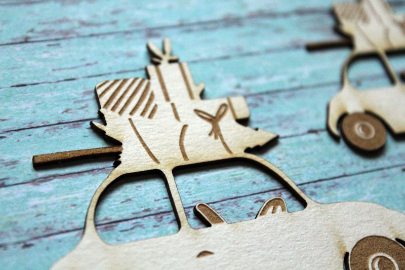 auto_csomagokkal_noicsizma2__1527590913_730